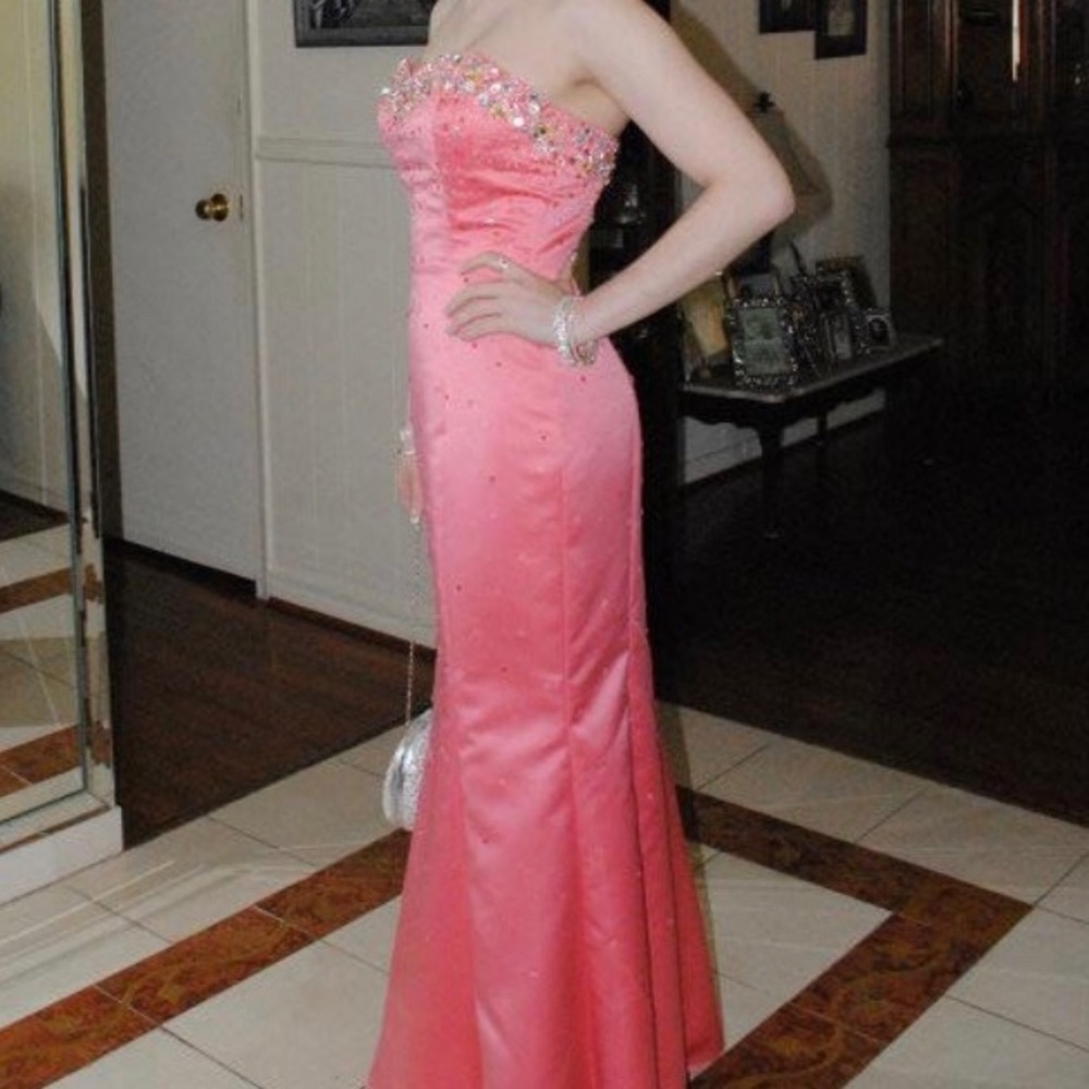 Terani Couture hand sewn jewel formal dress vintage size 6 gown